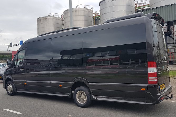 1-15 persons Taxi or Bus Transfer Amsterdam in Amsterdam City - Luggage Rules in Amsterdam: One Suitcase Per Person