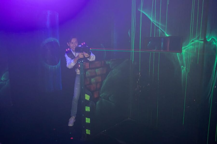 Aloha Amsterdam: Laser Tag Experience - The arena itself: 450 sqm of underground action