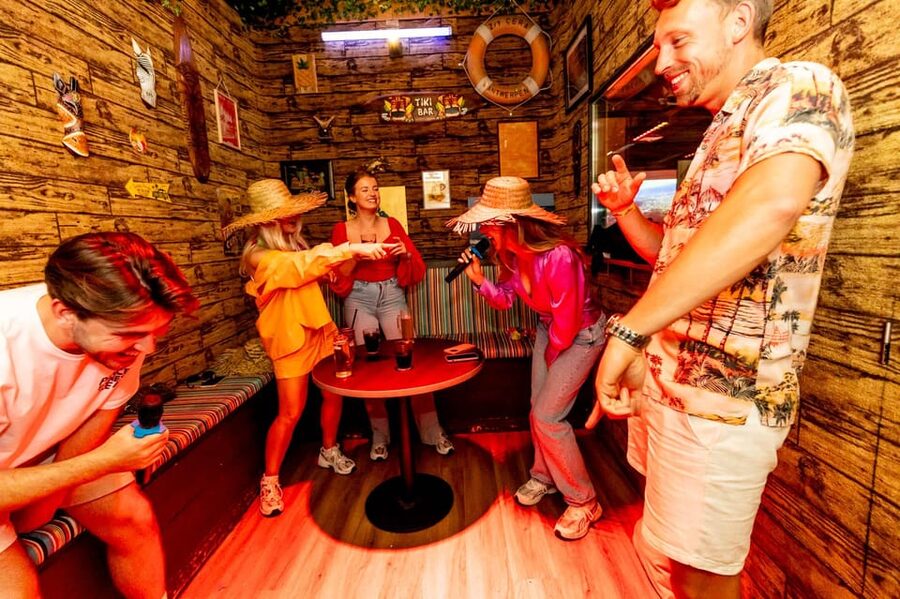 Aloha Amsterdam: Private Karaoke Booth with 20.000 Songs - The 2-Hour Flow Inside the Booth