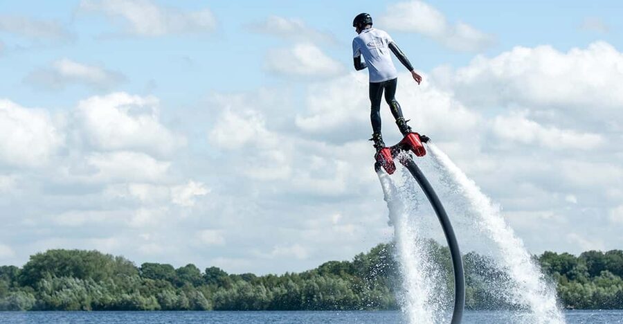 Alphen aan den Rijn: 15-Minute Flyboard Experience - Where You’ll Be: Sportlaan 5 and the Wet n Wild Walkout