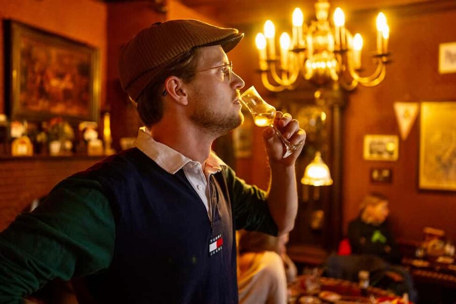 Amsterdam: 10 Tastings Guided Food Tour by UNESCO Canals - Key highlights worth planning around