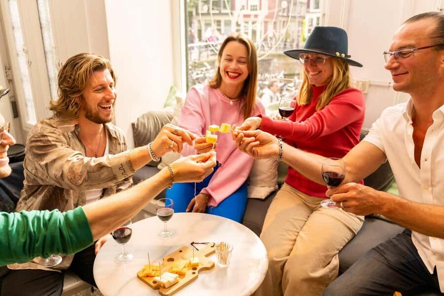 Amsterdam: 10 Tastings Guided Food Tour by UNESCO Canals - Why This Amsterdam Food Tour Works So Well Early On