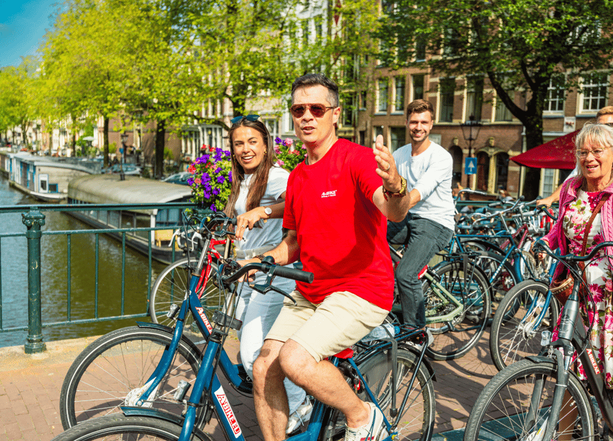 Amsterdam: 2.5-Hour Bike Tour - Bikes, safety briefing, and the real feel of riding with traffic