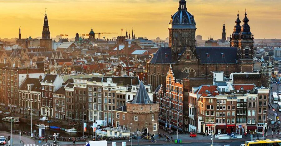Amsterdam: 3-Hour Private Highlights City Tour by Minivan - Museumplein, the Rijksmuseum and Van Gogh Museum Area Without the Stress