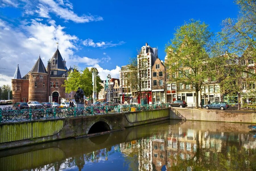 Amsterdam: 3-Hour Private Highlights City Tour by Minivan - IJ River Crossing and Modern Architecture You Can Spot Instantly