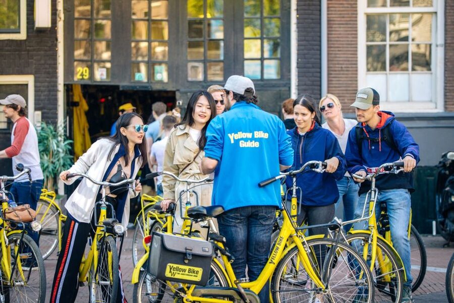Amsterdam: 3h E-Bike Tour with break - Where you start near Amsterdam Central, and why it matters