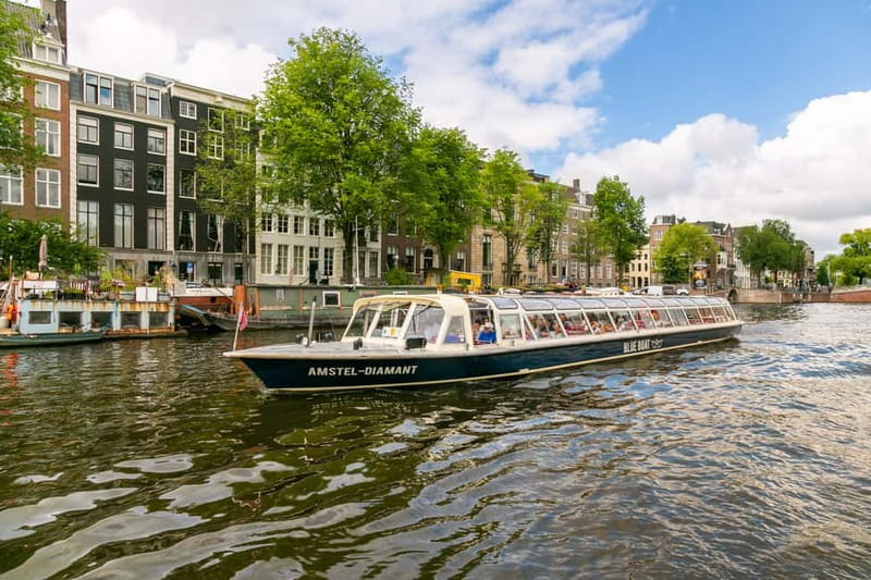 Amsterdam: 75 Minute City Canal Cruise with Audio Guide - Should you book this 75-minute Amsterdam canal cruise?