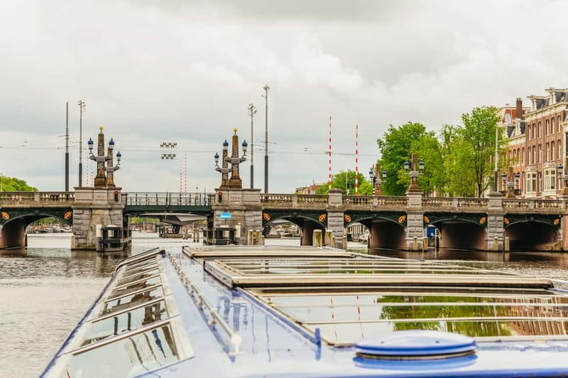 Amsterdam: 75 Minute City Canal Cruise with Audio Guide - Who this cruise suits (and who might want a different plan)