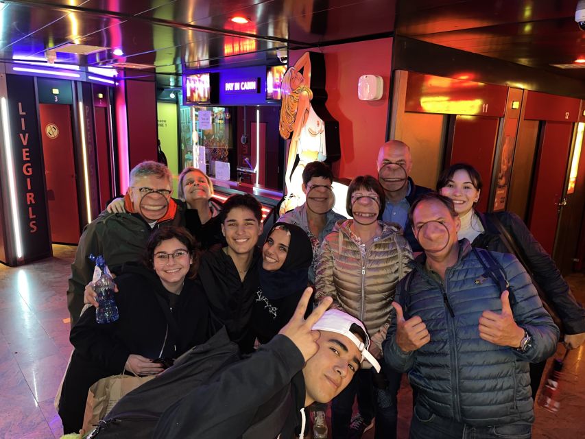 Amsterdam: After Dark Red Light District Tour - The older streets and a darker history stop