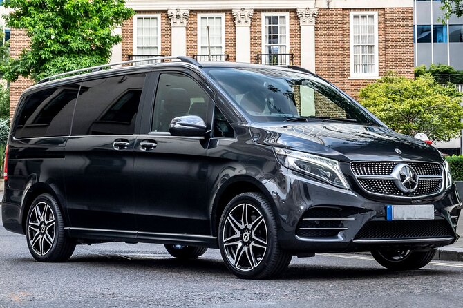 Amsterdam Airport Private Arrival Transfer by Luxury Van - From Schiphol to Your Door, Without the Airport Shuffle