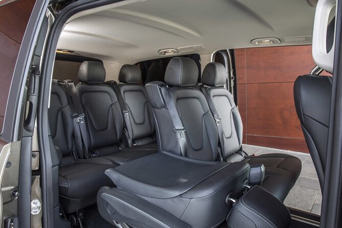 Amsterdam Airport Private Arrival Transfer by Luxury Van - The Mercedes V-Class Ride: Comfort, Space, and Short Distance Wins