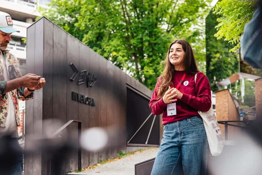 Amsterdam: Anne Frank Walking Tour - Guided in EN/DE/IT/ES - Portuguese Synagogue, Jewish Historical Museum, and the memorial markers you can spot in the streets