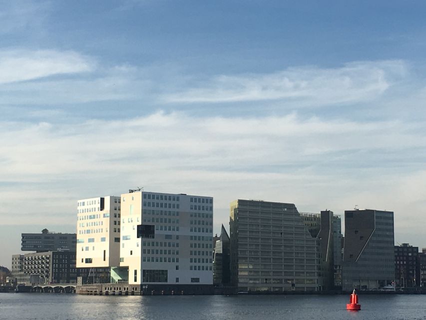 Amsterdam: Architektur Er-fahren - Canals, warehouses, and the smart contrast between old and new