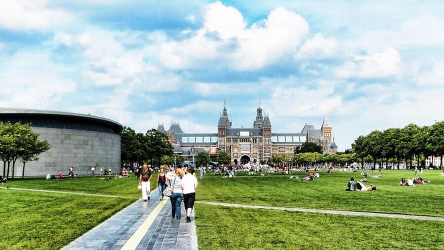 Amsterdam Audioguide - TravelMate app for your smartphone - Heineken Experience: culture with a pop flavor