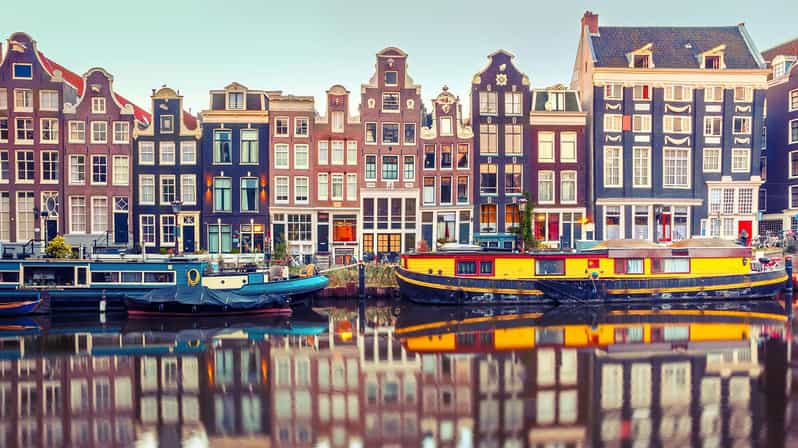 Amsterdam Audioguide - TravelMate app for your smartphone - The TravelMate approach: Amsterdam with your own rhythm