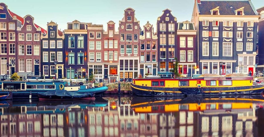 Amsterdam Audioguide - TravelMate app for your smartphone - Price and value: $4.54 that you can reuse for years