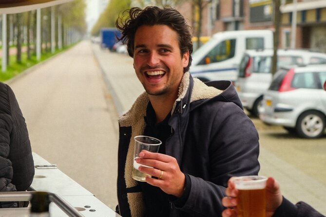 Amsterdam Beer Bike Blast Private Tour - With Beer On Tap - Vedant-level hosting: why the guide makes the whole ride