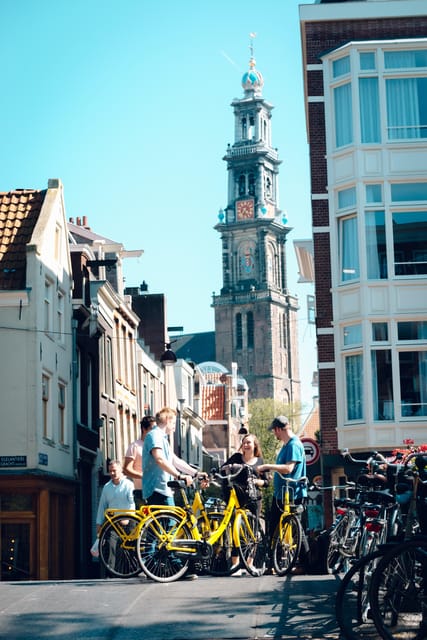 Amsterdam Bike Rental: Central Station & City Center - Comfort and sizing: why adjustable bikes matter in Amsterdam