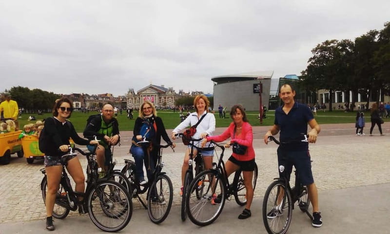 Amsterdam bike tour with a French-speaking guide local! - Starting at IJdok 47 near Central Station