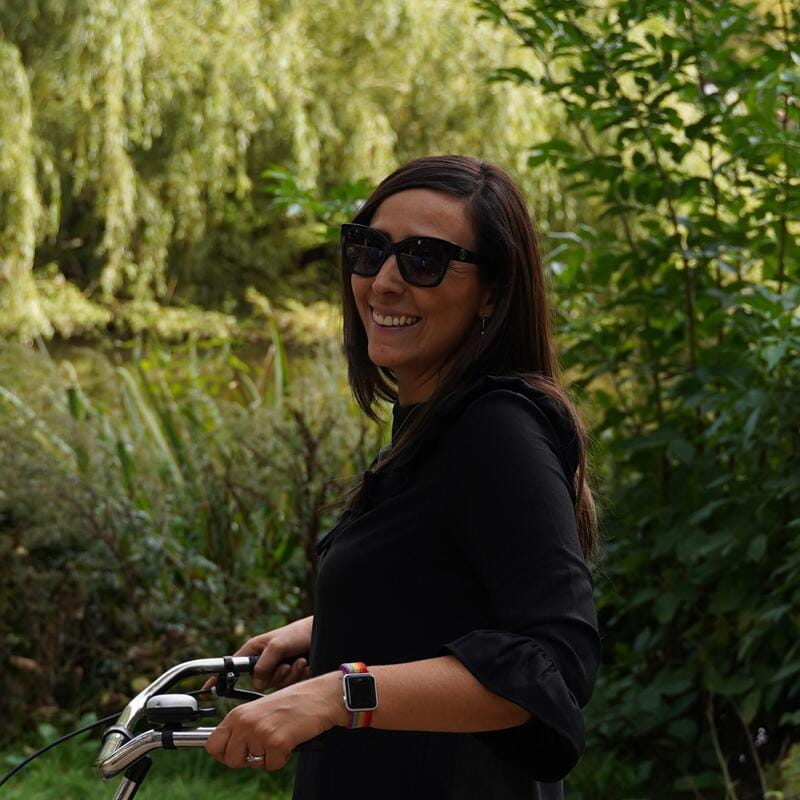 Amsterdam: Bike Tour with Optional Cruise in Small-Group - Centraal to Artis Zoo, getting your bearings fast