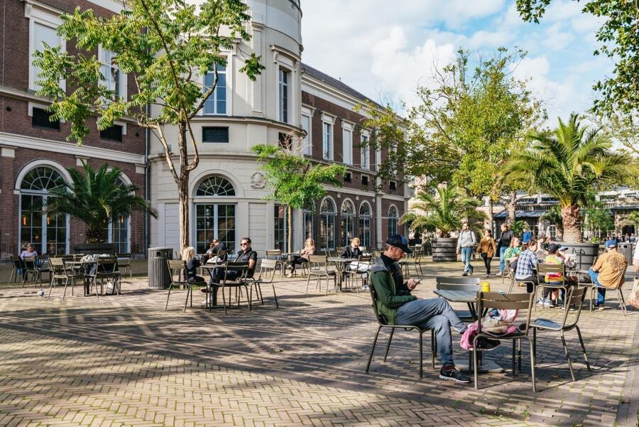 Amsterdam: Bike Tour with Optional Cruise in Small-Group - Optional 1-hour canal cruise, when it adds the most value