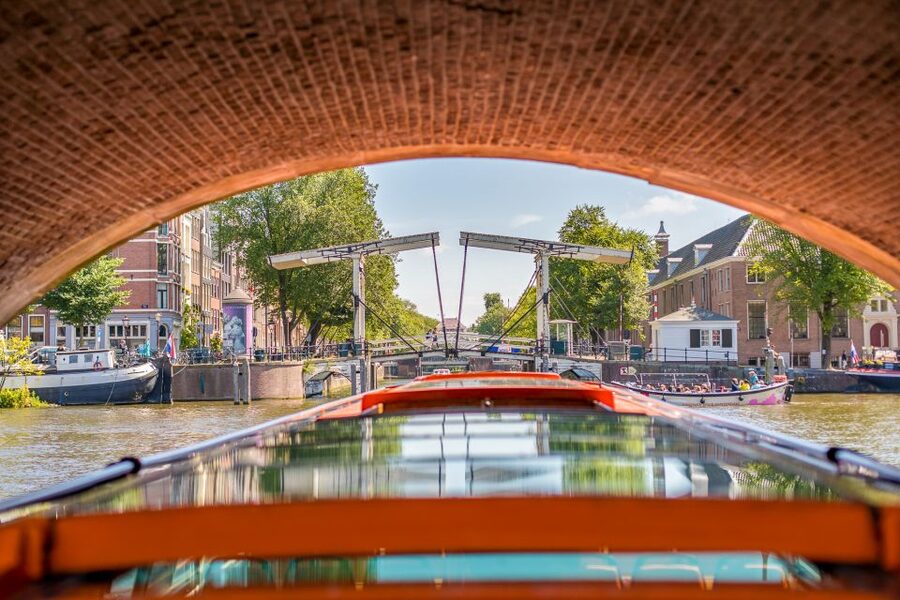 Amsterdam: Body Worlds Exhibition and Canal Cruise - Price and value: $41 for museum entry plus a full hour on the canals