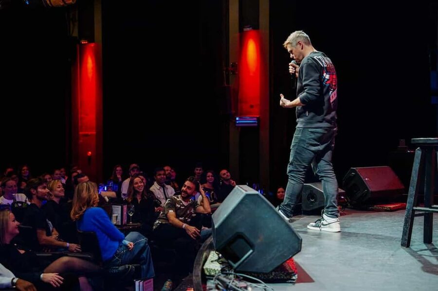 Amsterdam: ‘Boom Chicago’ English Comedy Show - Sundays: The 75-Minute Condensed Show