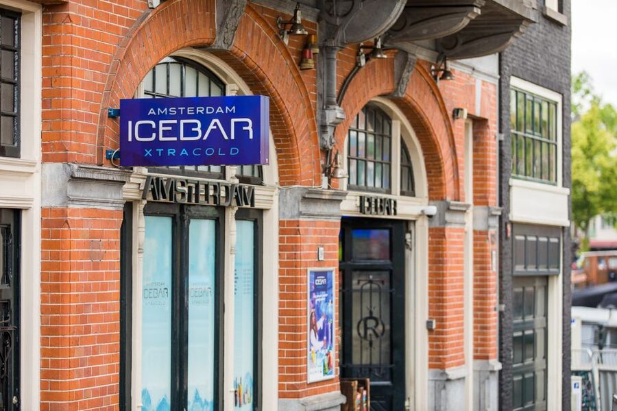 Amsterdam: Canal Cruise and Entrance to Xtracold Icebar - A Glass-Topped Canal Cruise and Icebar in One Day