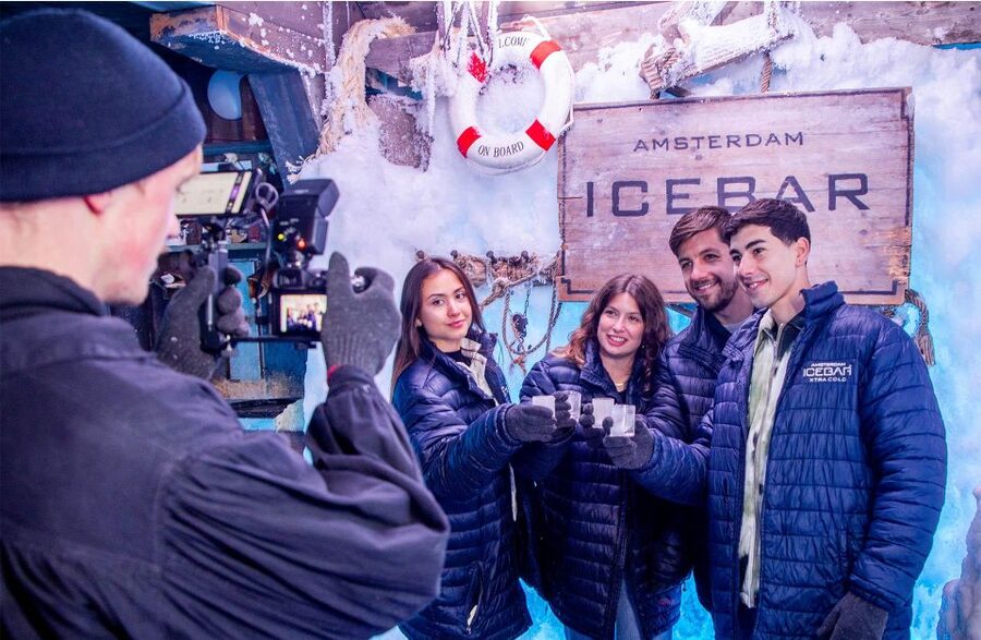 Amsterdam: Canal Cruise and Entrance to Xtracold Icebar - Your Timing Reality: The Icebar Slot Is the Fixed Part