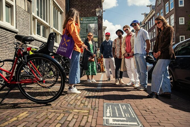 Amsterdam Canal Cruise and local Food Tour - The final café stop: settle in and finish strong