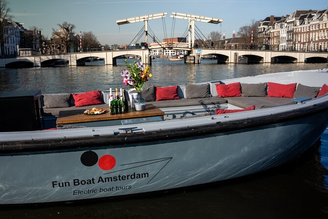 Amsterdam Canal Cruise with Dutch Pancakes and Drinks - Key Highlights You Should Know Before You Go