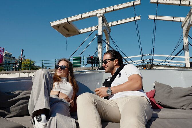 Amsterdam Canal Cruise with Dutch Pancakes and Drinks - How the Guide Adds Value, Including Chavelli