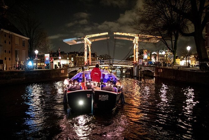 Amsterdam Canal Cruise With Live Guide and Unlimited Drinks - Price, group size, and how to get the best experience for your money