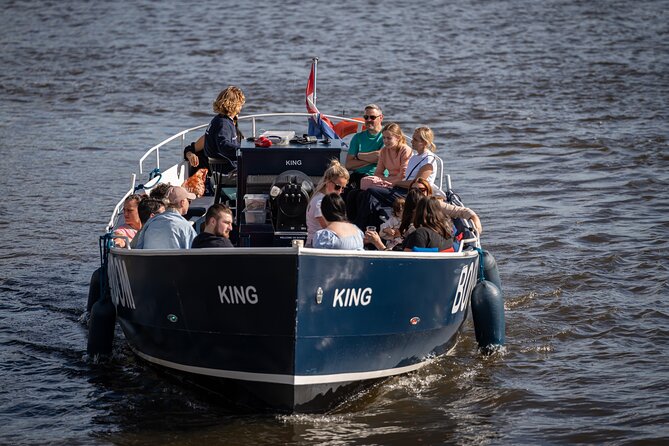 Amsterdam Canal Cruise with Live guide & Two drinks - Central St. - Two Drinks Included: Small Add-On, Real Motivation