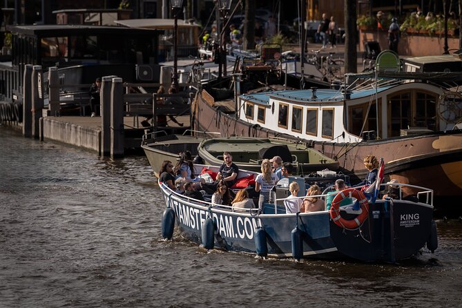 Amsterdam Canal Cruise with Live guide & Two drinks - Central St. - Stationsplein 24: Where You Start, Where You End, and What to Expect