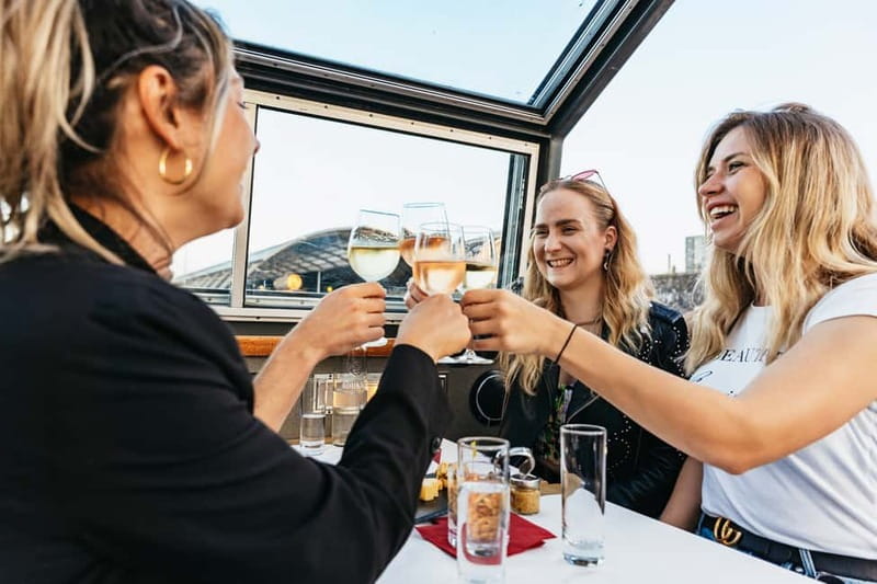 Amsterdam: Cheese & Wine Cruise Tasting Experience - Het Scheepvaartmuseum: an extra hit of city variety