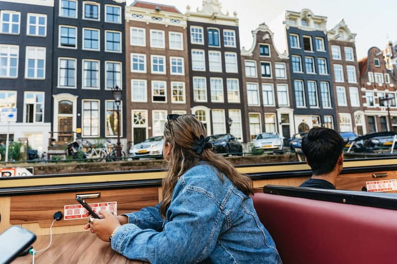 Amsterdam: City Centre Canal Cruise & Free Flower Cocktail - The Route in Plain English: From Central Station to Magere Brug