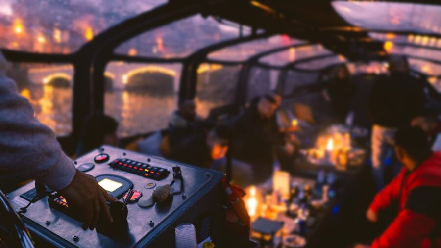 Amsterdam: Covered Canal Booze Cruise with Unlimited Drinks - Key Highlights That Matter Before You Go