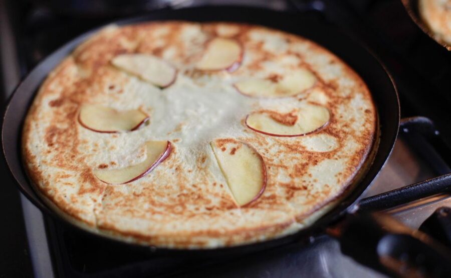 Amsterdam: Craft Dutch Pancakes in Charming Canal House - Beyond Pancakes: Herring, Dutch Cheese, and Fusina’s Apple Pie