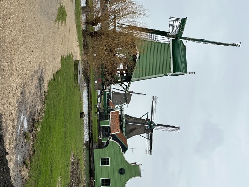 Amsterdam: Day Tour Keukenhof and Zaanse Schans Windmills - Best time to go and crowd strategy that actually works