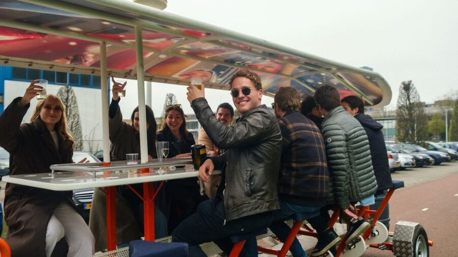 Amsterdam: Dutch Beer Bike Blast Tour with Onboard Bar - Key Things to Know Before You Ride