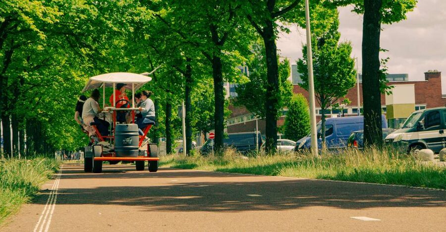 Amsterdam: Dutch Beer Bike Blast Tour with Onboard Bar - A Beer Bike With an Onboard Bar, and Why Sloterdijk Works