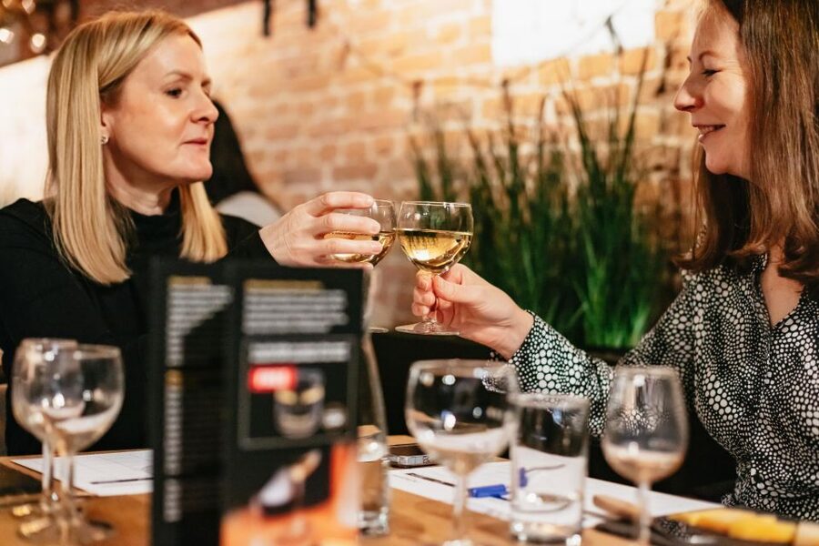 Amsterdam: Dutch Cheese Tasting Experience with Wine - How to get the most out of your tasting
