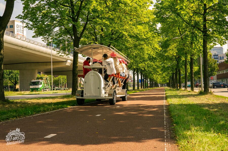 Amsterdam: Dutch Prosecco Party Bike - The Prosecco setup: 16 bottles, shared energy, and pacing