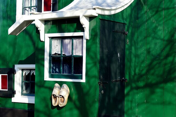 Amsterdam E Bike Tour to the Windmills of Zaanse Schans - Zaanse Schans: heritage village energy, windmills, and the practical culture stuff