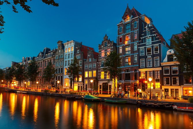 Amsterdam Evening Canal Cruise with Live Guide and Onboard Bar - Rijksmuseum views from the Prinsengracht side