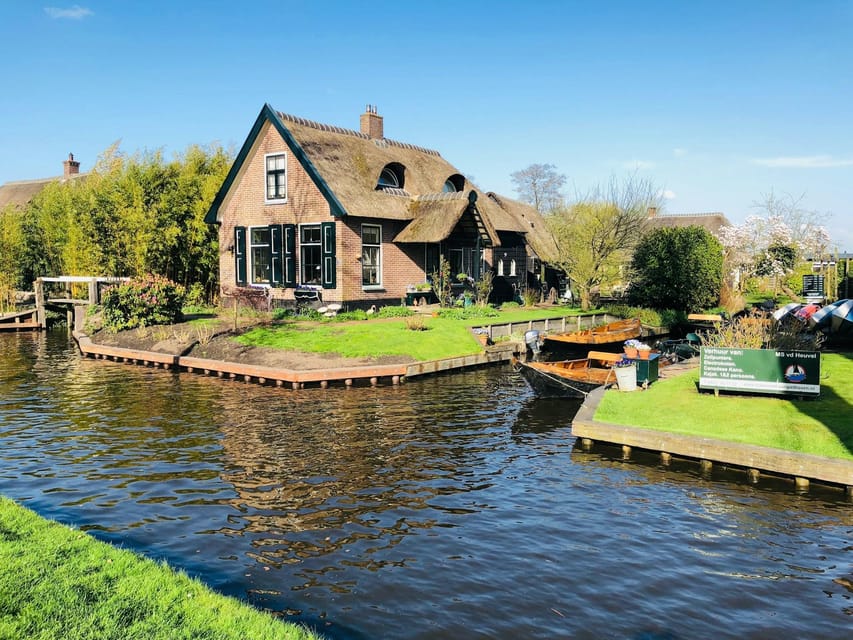 Amsterdam: Explore Giethoorn in a Private Tour with Driver - Key highlights to know before you go