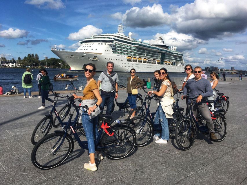 Amsterdam: Explore the City Highlights by Bike - Magere Brug and the skinny bridge moment you’ll remember