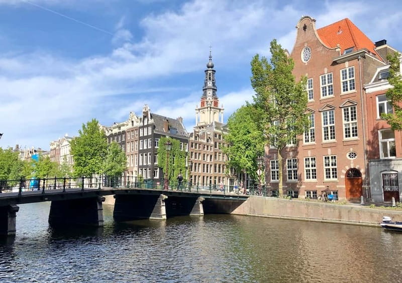 Amsterdam: German Canal Cruise with Unlimited Drinks Option - A German Canal Cruise That Feels Personal on a Modern Boat