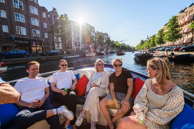 Amsterdam: German-speaking boat trip with bar on board - The Seven Bridges viewpoint: postcard views you can actually time